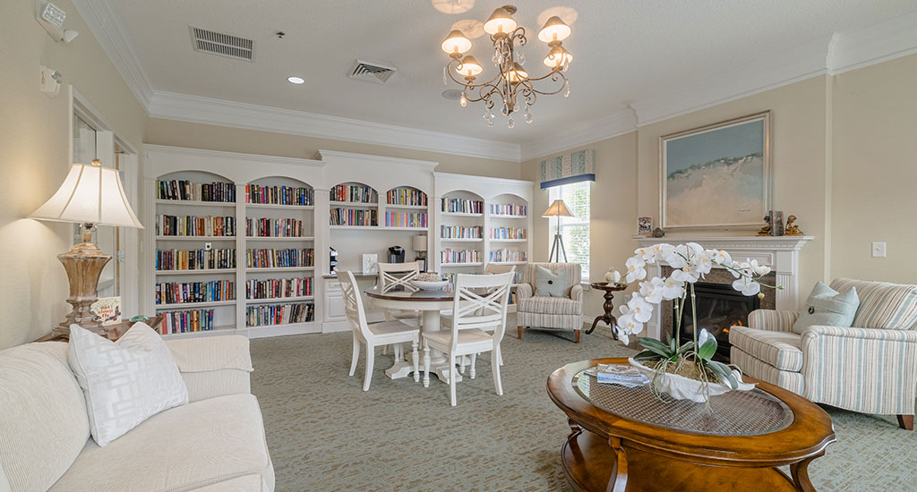 Brightwater Myrtle Beach Assisted Living Social Room 2