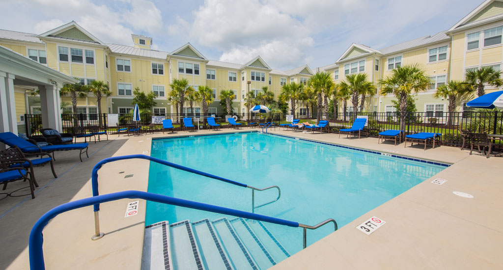 Independent Living Outdoor Pool