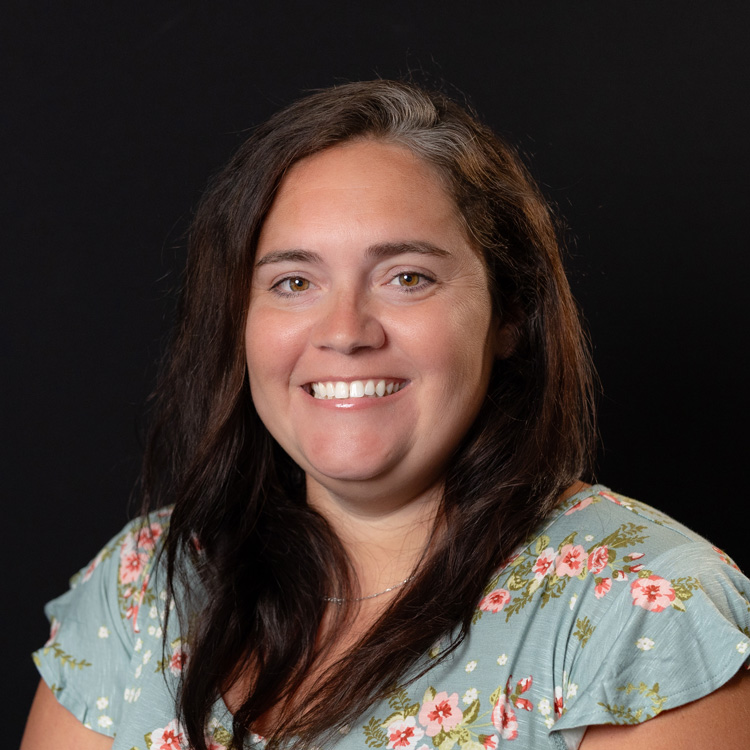 Kimber Overby Headshot